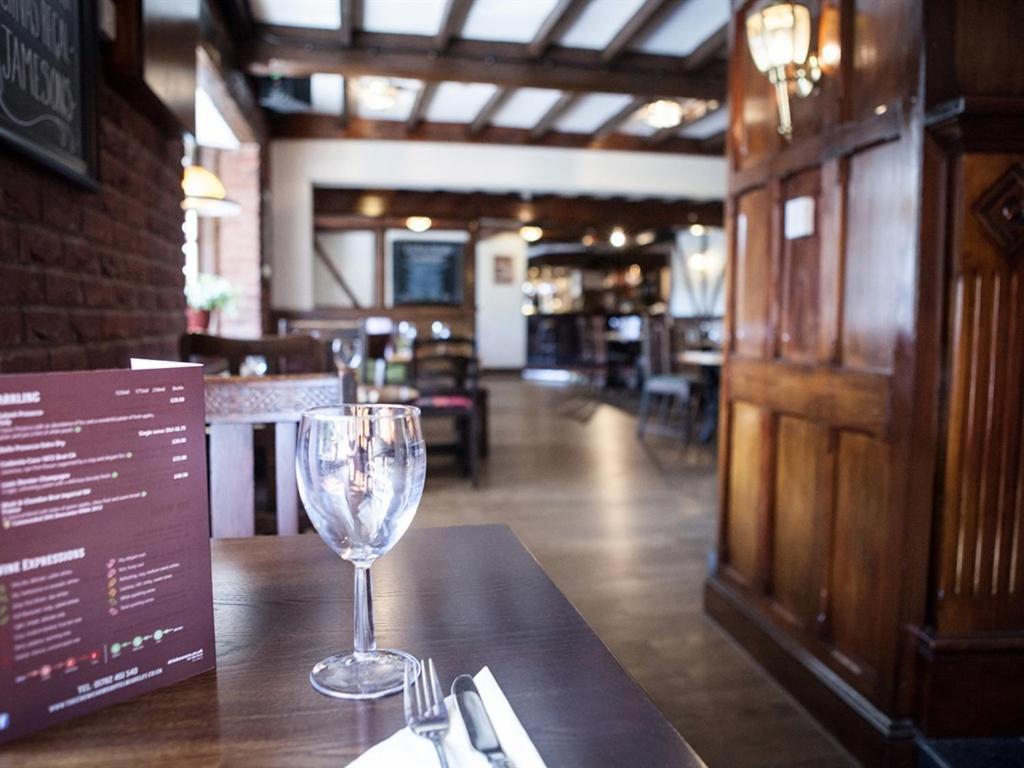 The Crewe Arms Hotel المظهر الخارجي الصورة