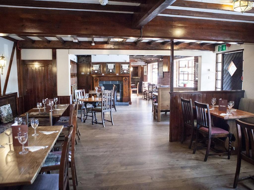 The Crewe Arms Hotel المظهر الخارجي الصورة